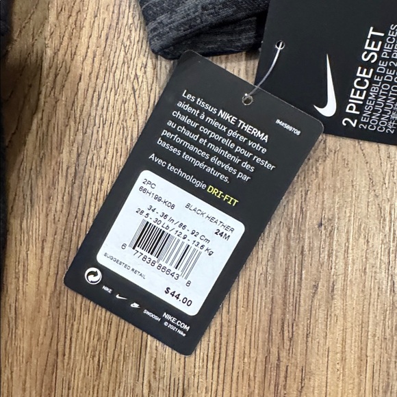 NWT Nike Therma Sweatshirt and Sweatpants Set Size 24 Months - Picture 4 of 7